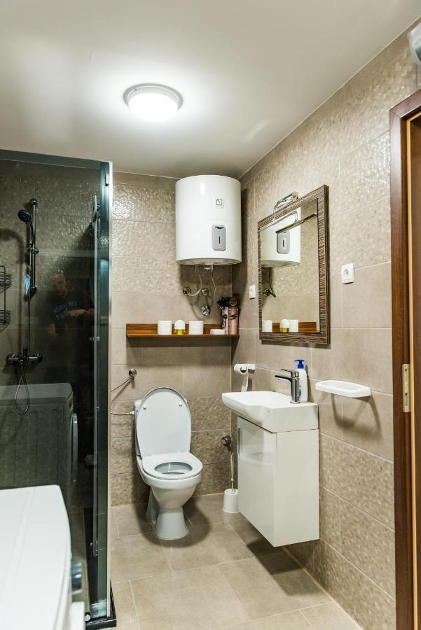 Toto Apartment ลูโคโวชูการ์เย ภายนอก รูปภาพ