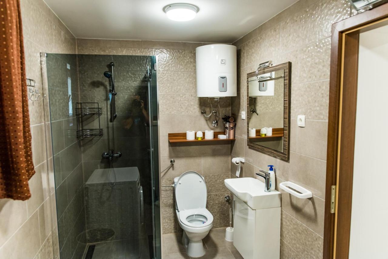 Toto Apartment ลูโคโวชูการ์เย ภายนอก รูปภาพ