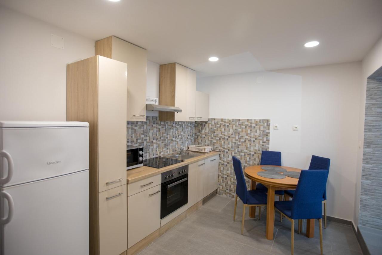 Toto Apartment ลูโคโวชูการ์เย ภายนอก รูปภาพ